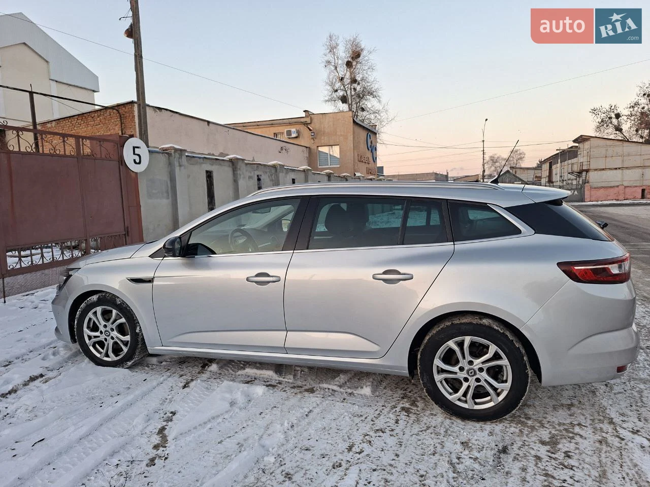 2017 Renault Megane - мініатюра 25