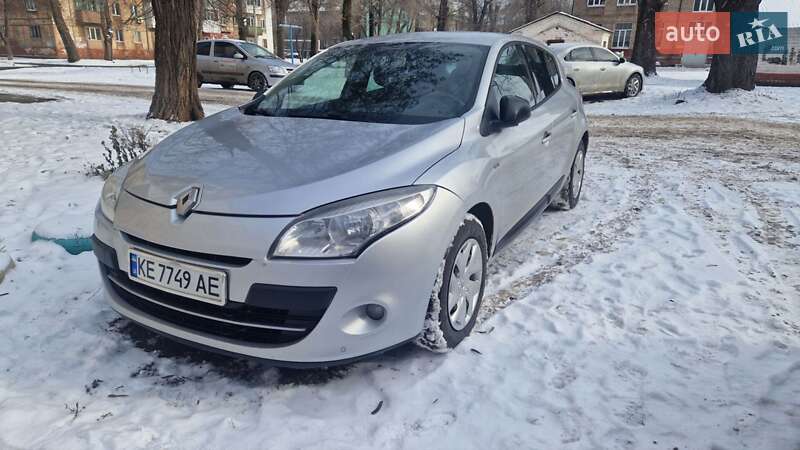 Хэтчбек Renault Megane 2011 в Кривом Роге