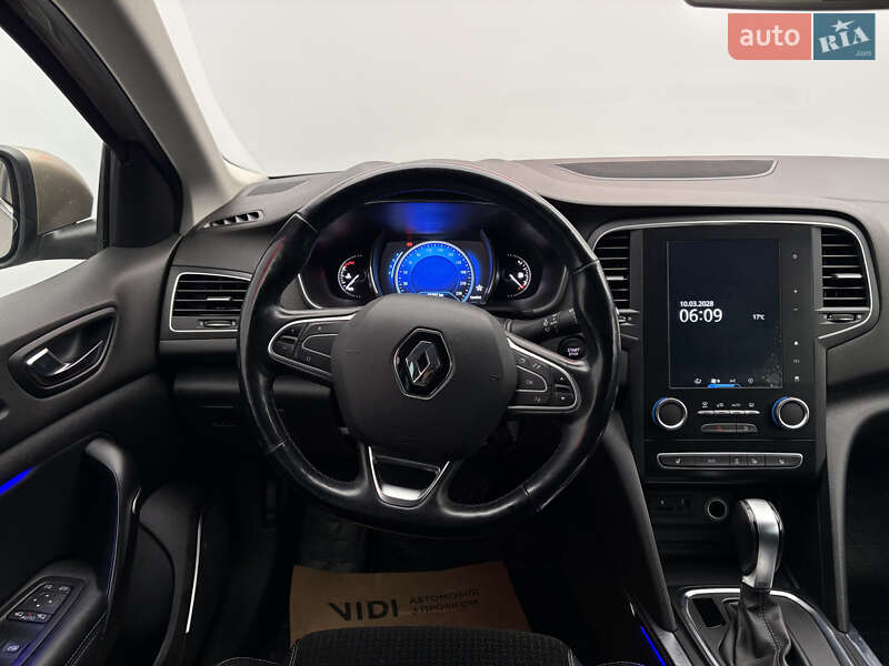 Седан Renault Megane 2017 в Киеве фото 14 Седан Renault Megane 2017 в Киеве