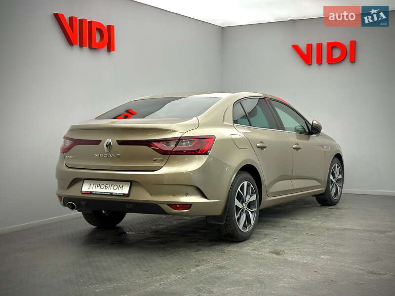 Седан Renault Megane 2017 в Киеве фото 2 Седан Renault Megane 2017 в Киеве