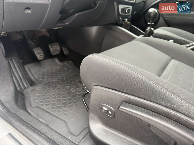 Универсал Renault Megane 2014 в Хмельницком фото 19 Универсал Renault Megane 2014 в Хмельницком