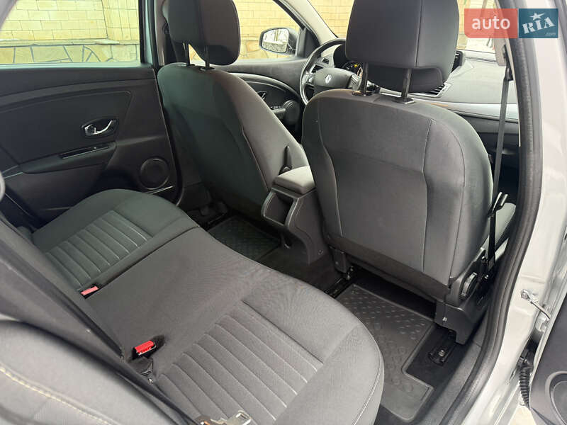 Универсал Renault Megane 2014 в Хмельницком фото 36 Универсал Renault Megane 2014 в Хмельницком