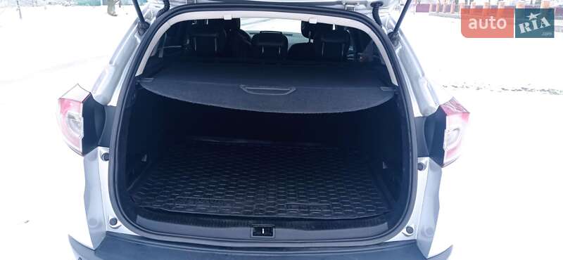 Универсал Renault Megane 2012 в Краснограде фото 9 Универсал Renault Megane 2012 в Краснограде