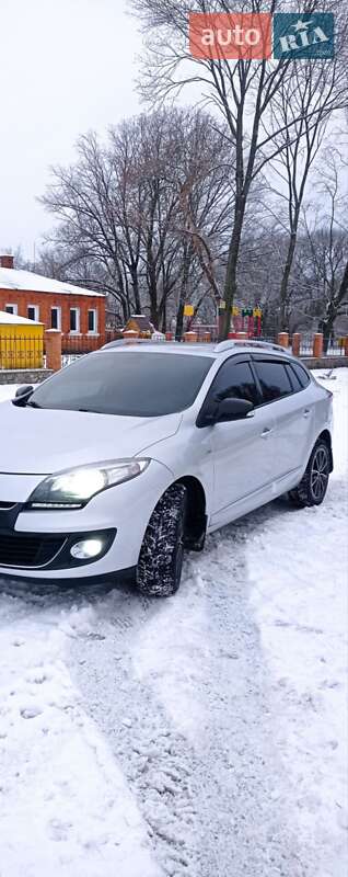 Универсал Renault Megane 2012 в Краснограде фото Универсал Renault Megane 2012 в Краснограде