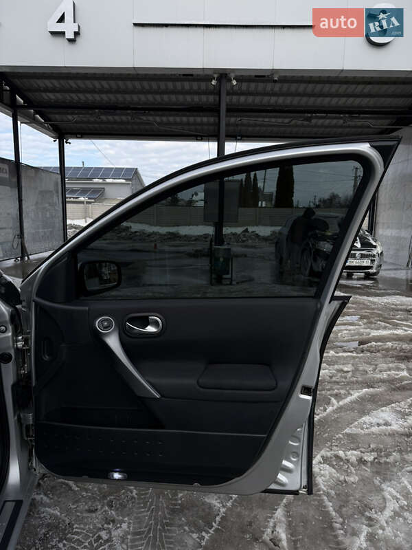 Универсал Renault Megane 2006 в Здолбунове