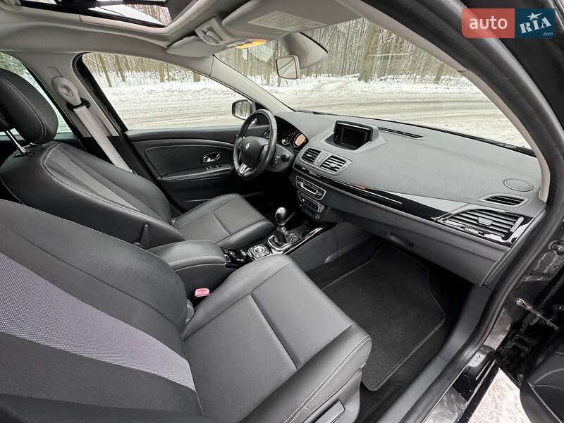 Универсал Renault Megane 2013 в Киеве фото 25 Универсал Renault Megane 2013 в Киеве
