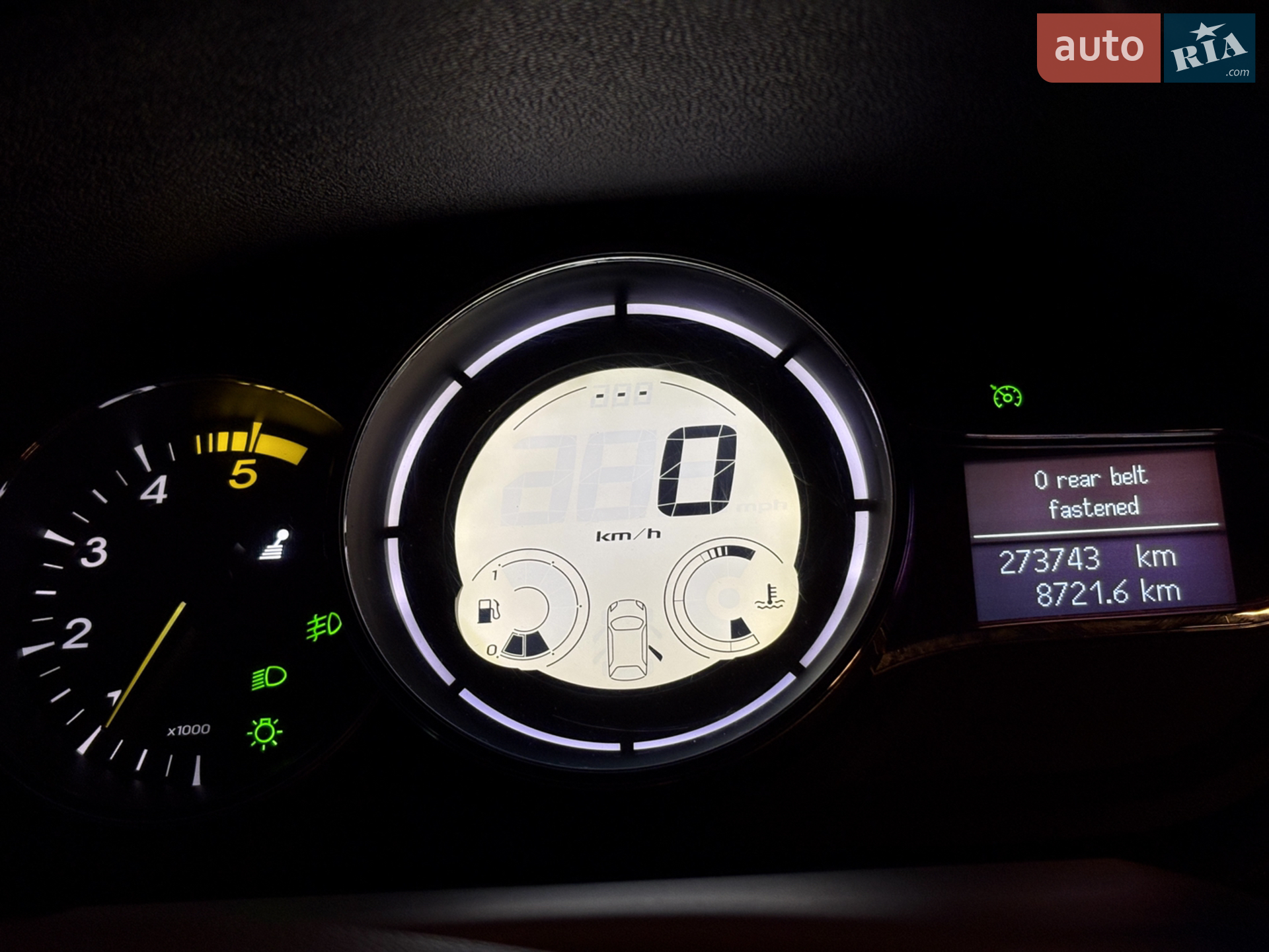2010 Renault Megane - мініатюра 18