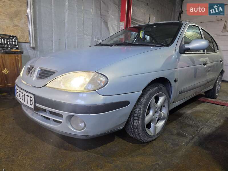 Хэтчбек Renault Megane 2001 в Днепре