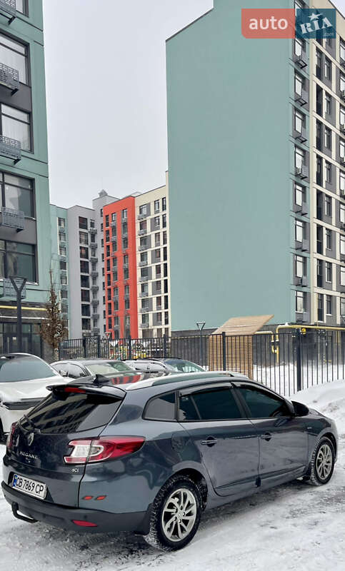 Универсал Renault Megane 2015 в Киеве