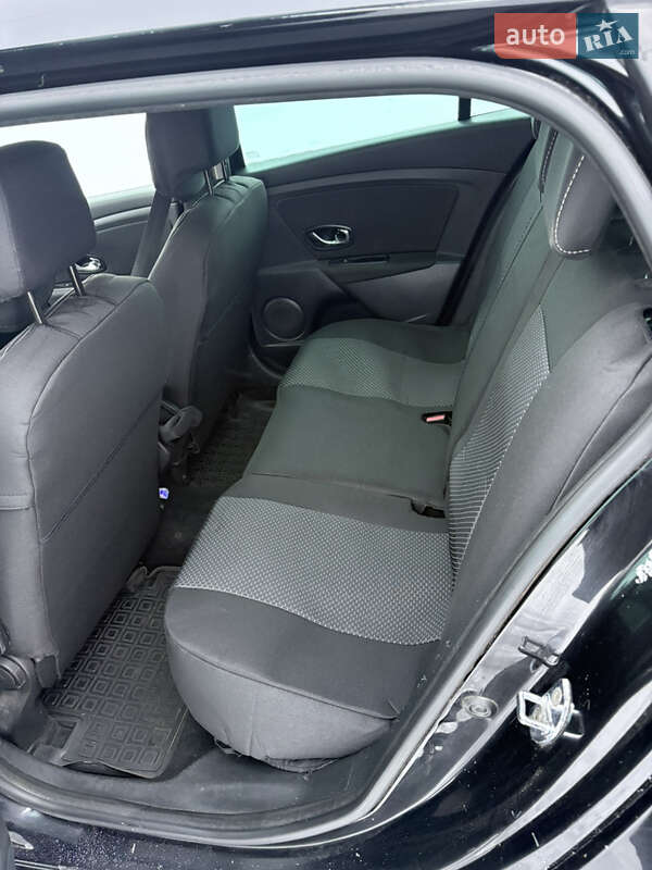 Универсал Renault Megane 2015 в Узине