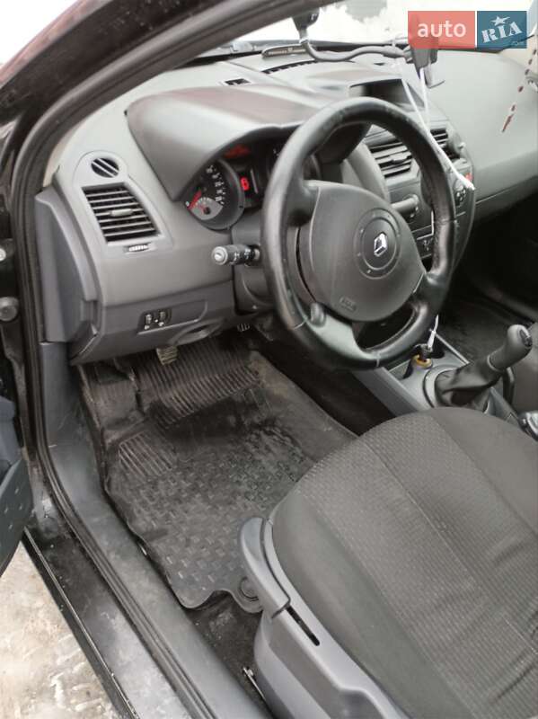 Седан Renault Megane 2005 в Львове