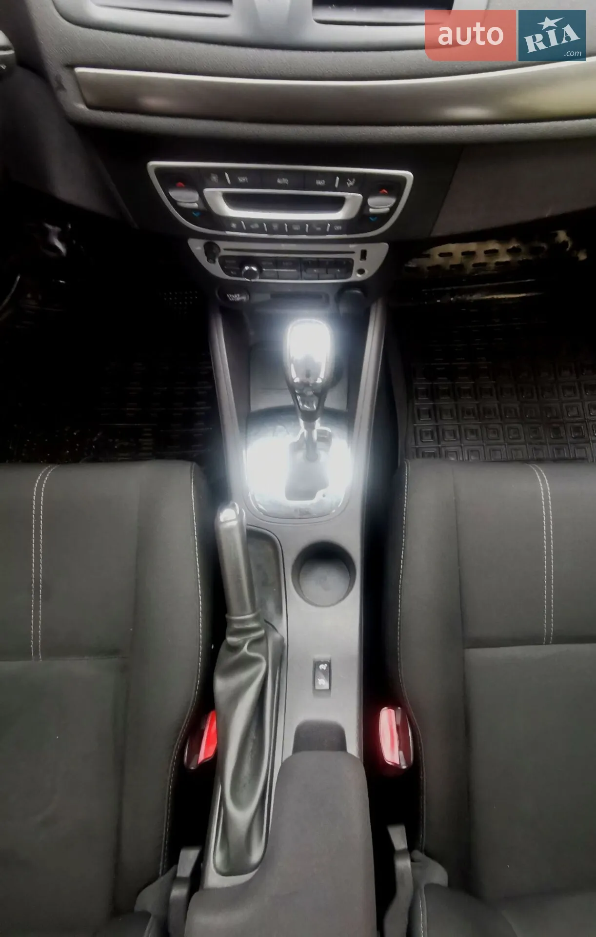 2014 Renault Megane - мініатюра 10