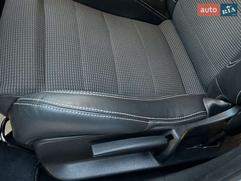 Хэтчбек Renault Megane 2012 в Дубно