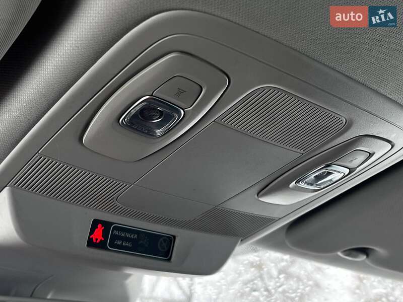 Универсал Renault Megane 2017 в Киеве