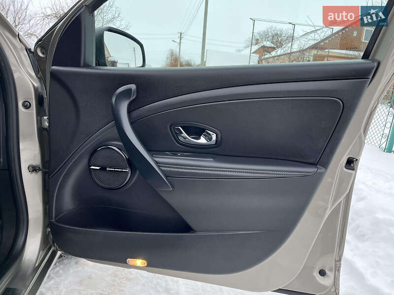 Универсал Renault Megane 2013 в Дубно