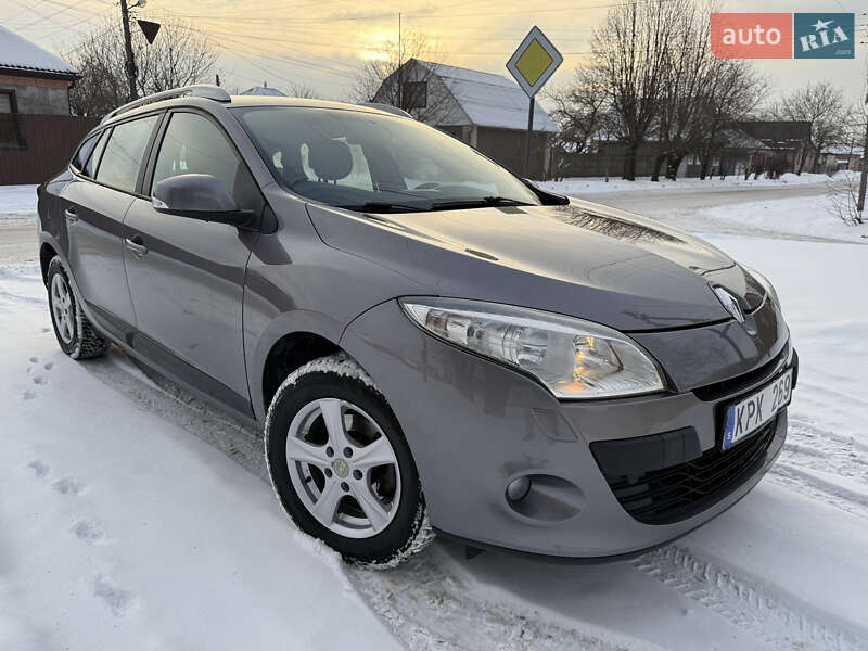 Универсал Renault Megane 2010 в Прилуках