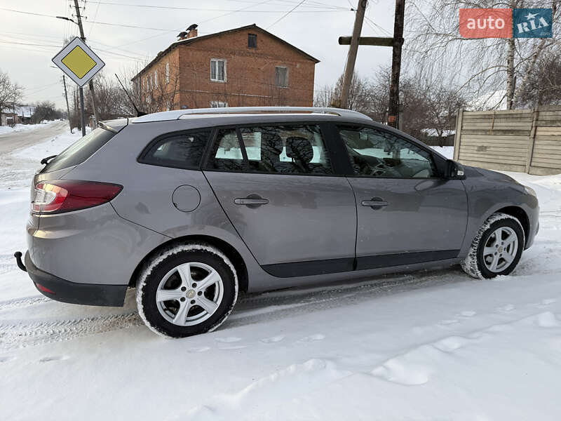 Универсал Renault Megane 2010 в Прилуках