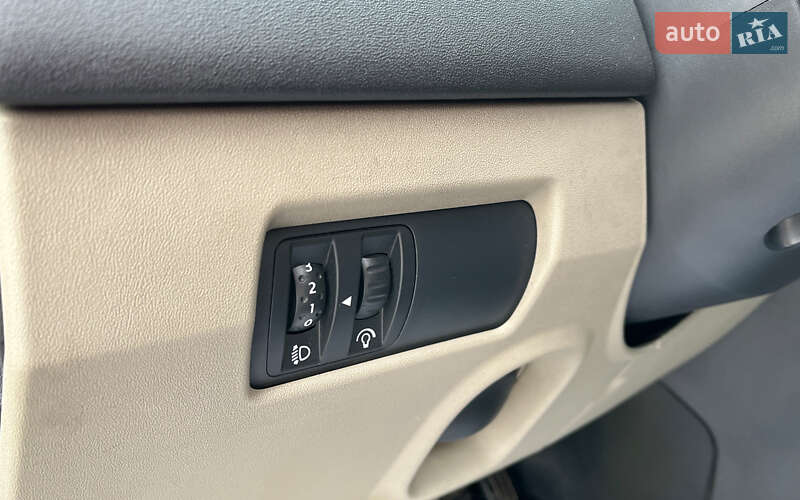 Седан Renault Megane 2008 в Коломые