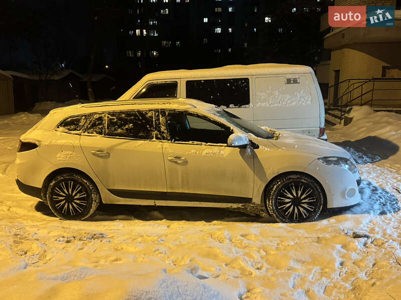 Renault Megane 2011 Renault Megane 2011