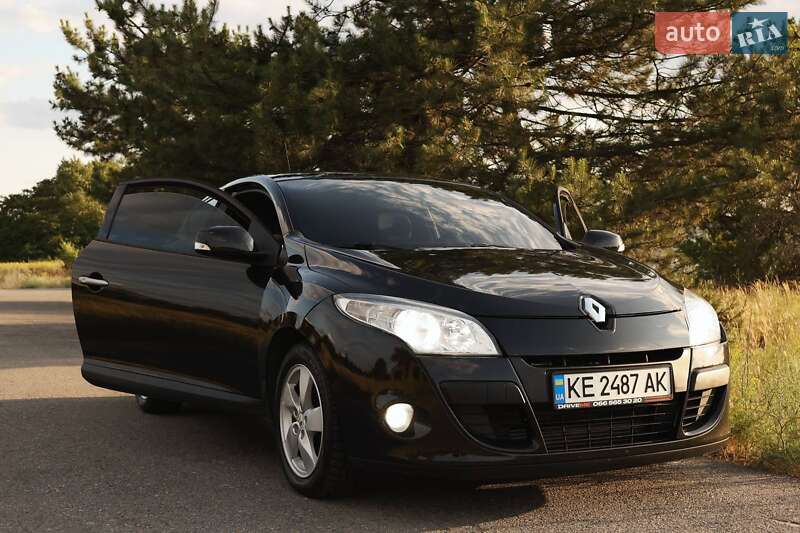 Купе Renault Megane 2009 в Днепре