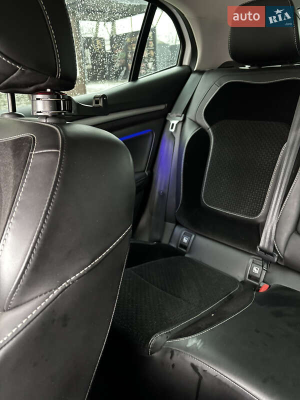 Хетчбек Renault Megane 2017 в Дніпрі фото 14 Хетчбек Renault Megane 2017 в Дніпрі