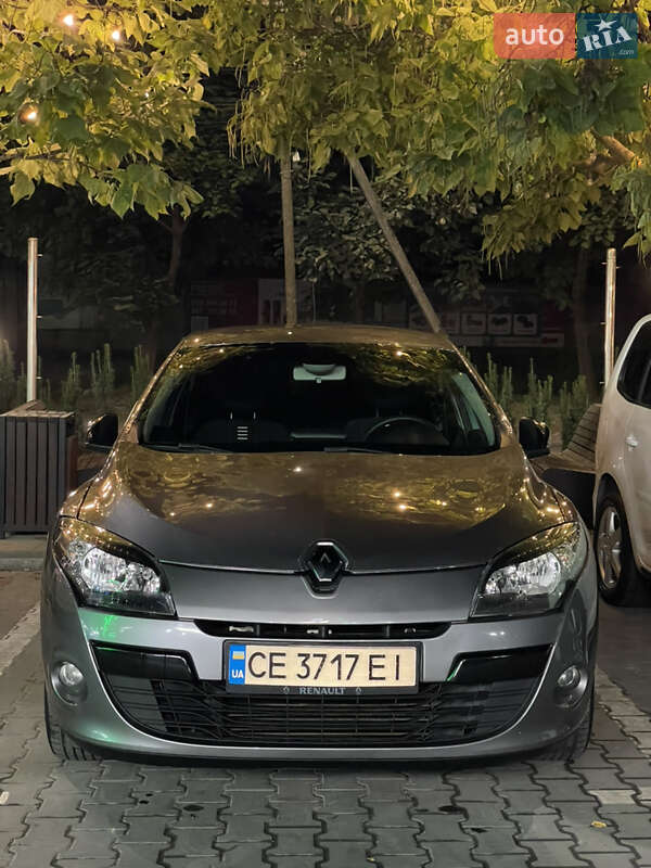 Хетчбек Renault Megane 2011 в Чернівцях