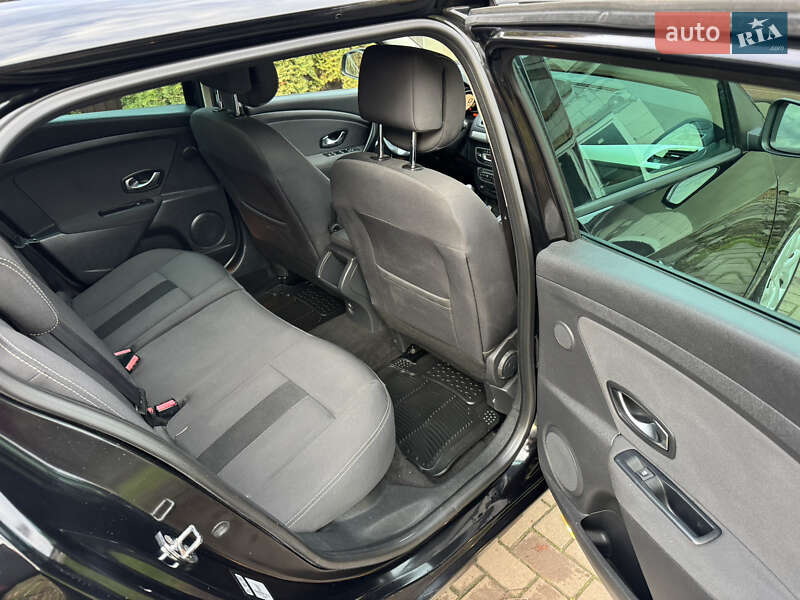 Универсал Renault Megane 2011 в Луцке