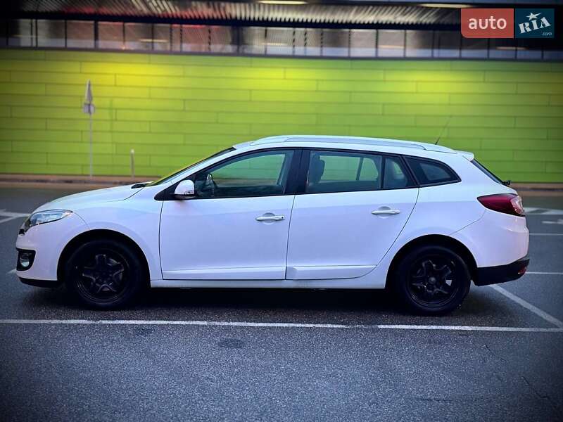 Универсал Renault Megane 2013 в Киеве