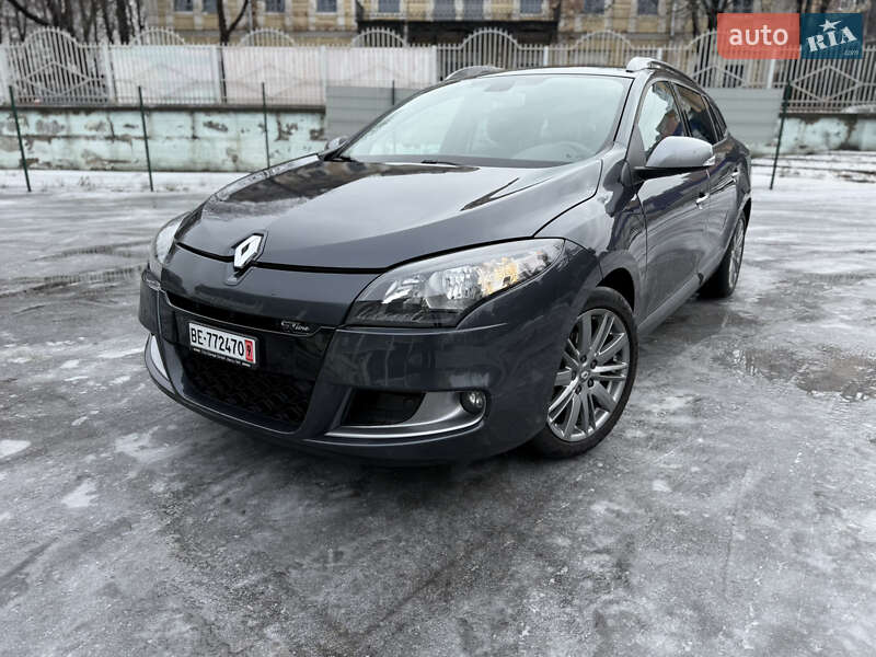 Универсал Renault Megane 2011 в Полтаве фото 2 Универсал Renault Megane 2011 в Полтаве