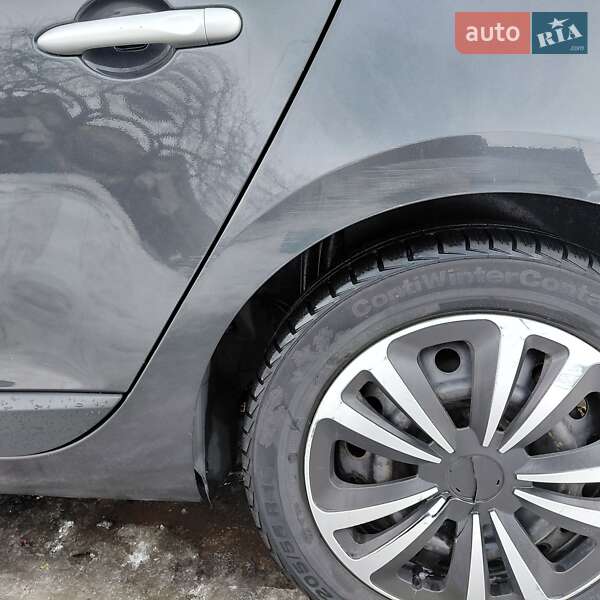 Универсал Renault Megane 2011 в Киеве