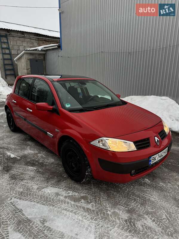 Хэтчбек Renault Megane 2004 в Костополе