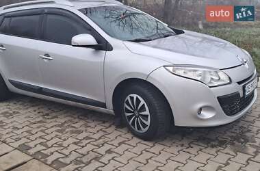 Універсал Renault Megane 2011 в Чернівцях