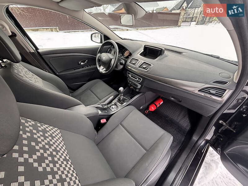 Универсал Renault Megane 2013 в Надворной фото 26 Универсал Renault Megane 2013 в Надворной