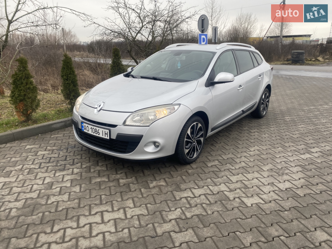 2010 Renault Megane - мініатюра 24