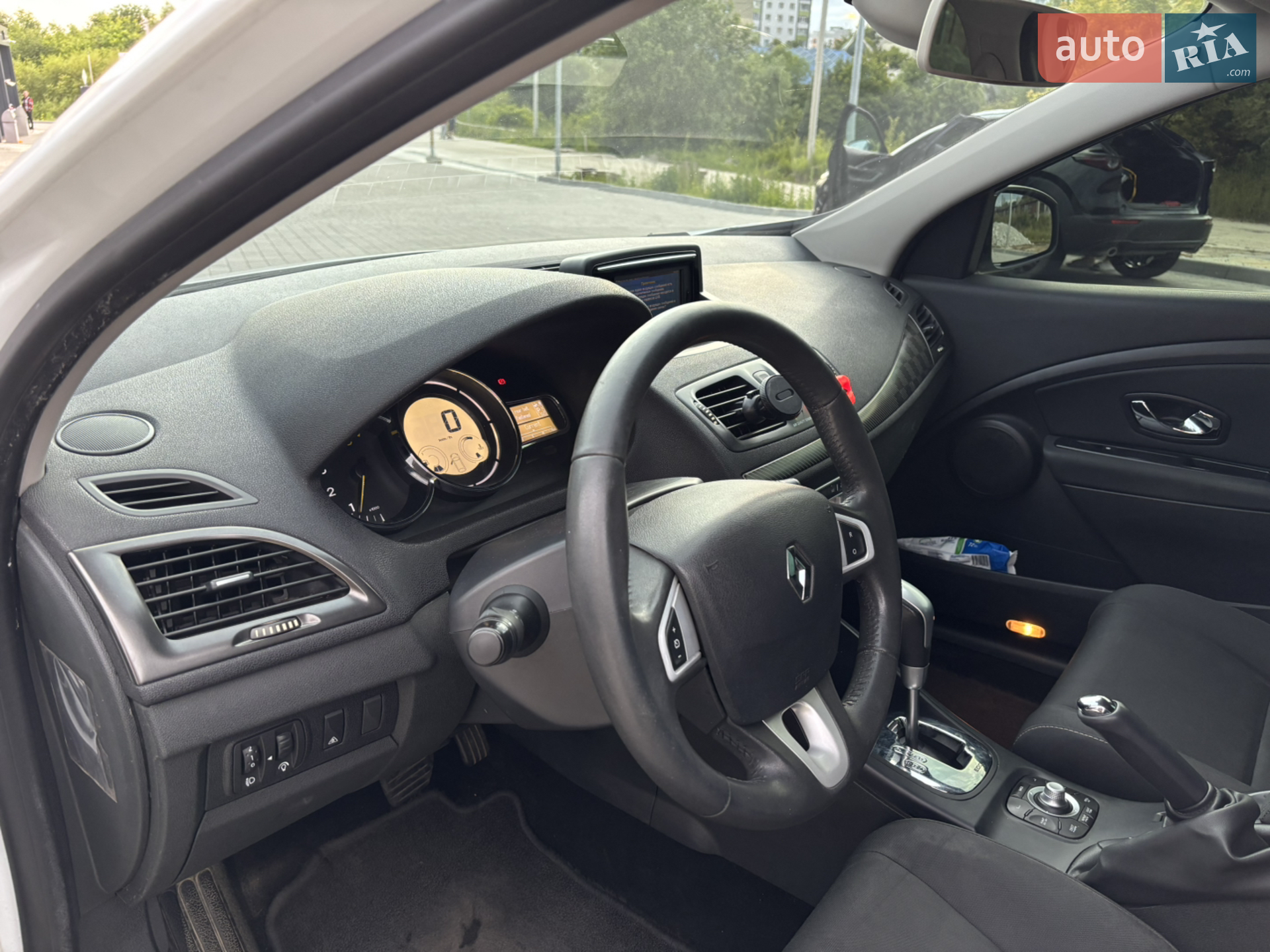 2012 Renault Megane - мініатюра 8