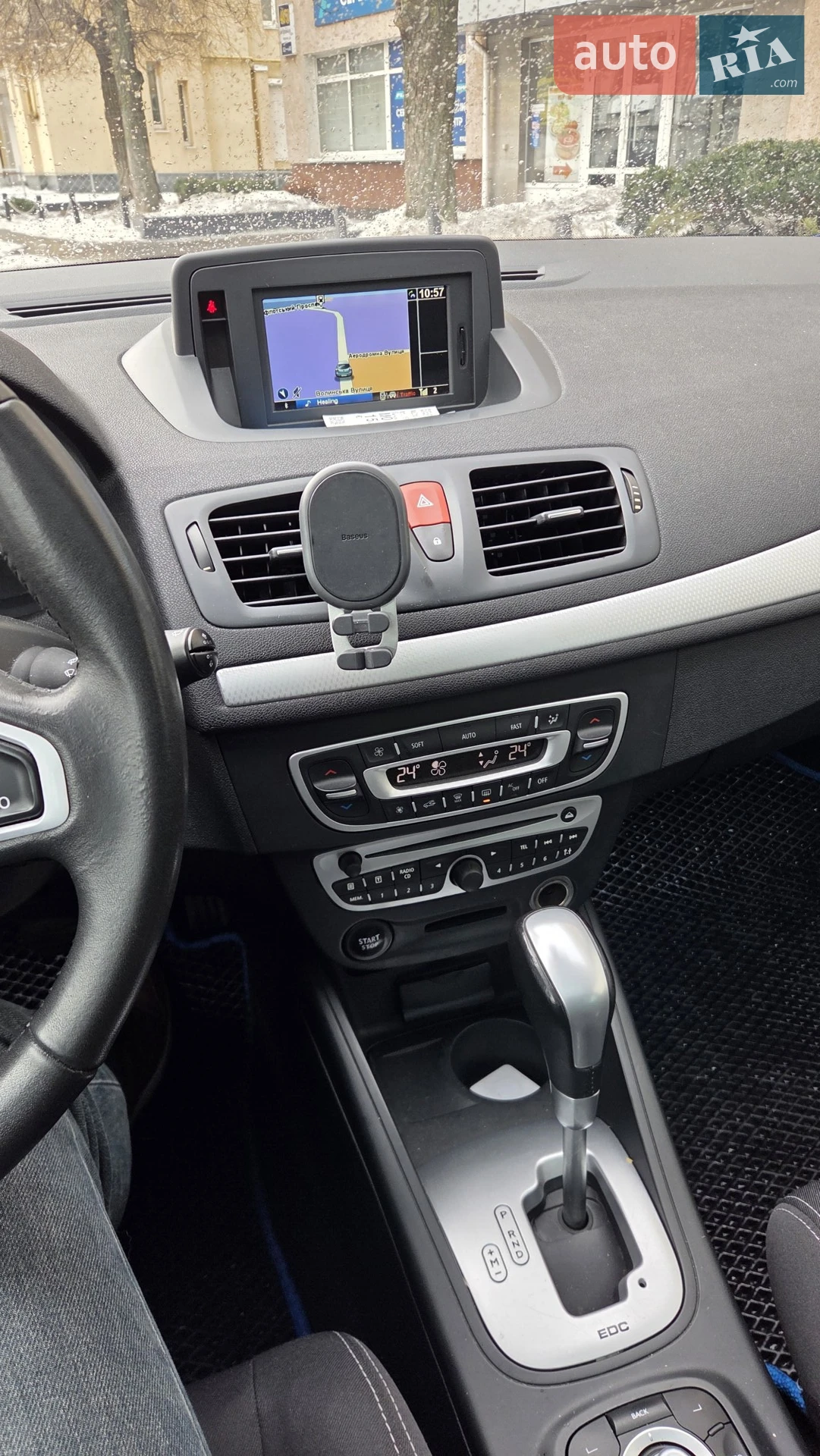 2012 Renault Megane - мініатюра 24