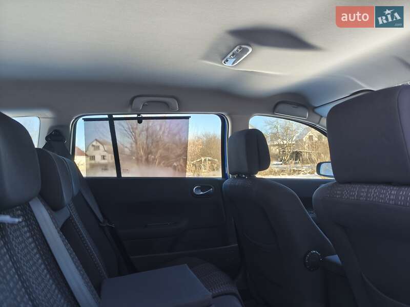 Универсал Renault Megane 2006 в Киеве фото 29 Универсал Renault Megane 2006 в Киеве