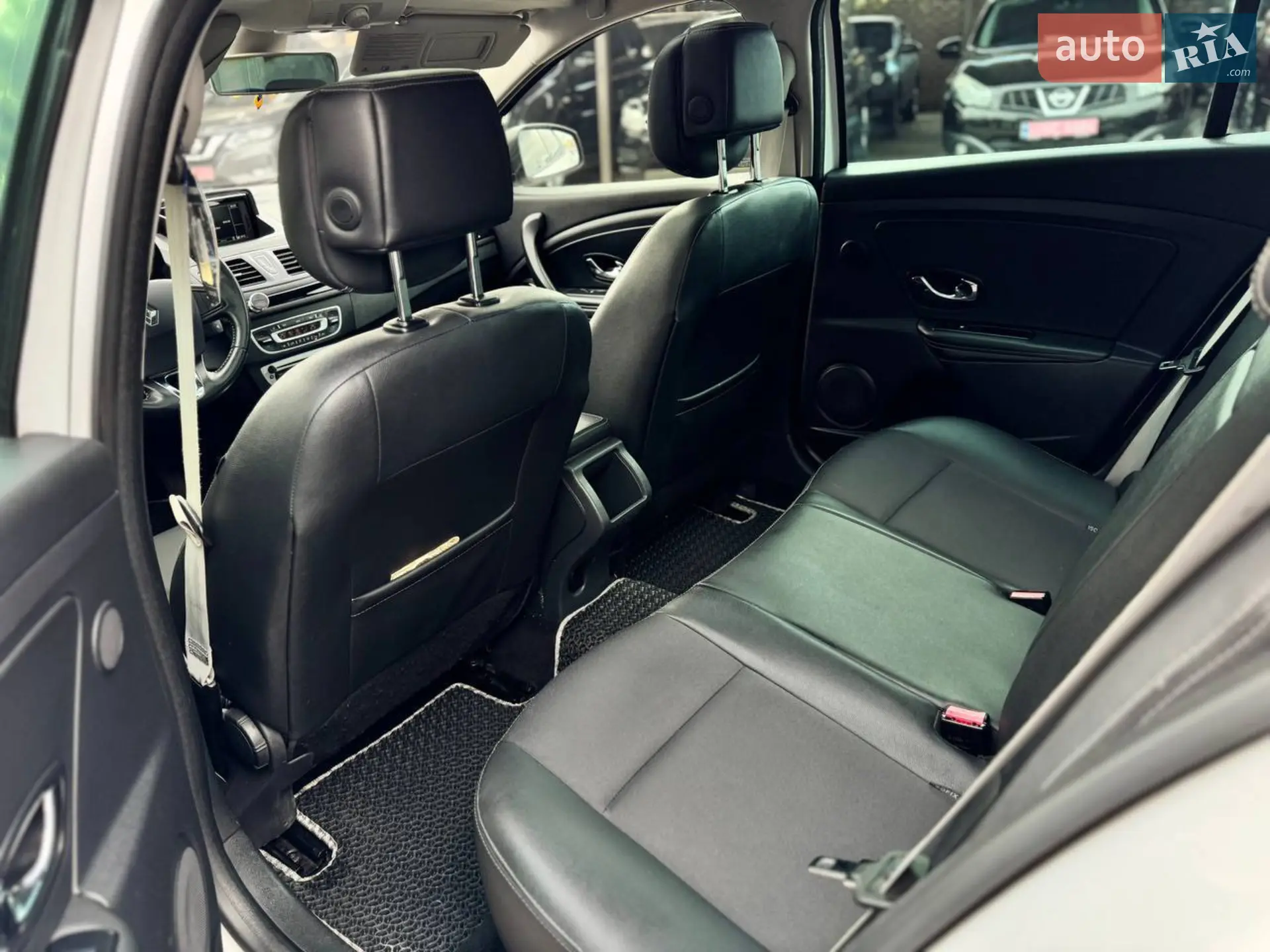 2013 Renault Megane - мініатюра 18