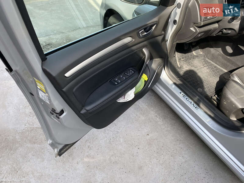 Универсал Renault Megane 2017 в Днепре фото 15 Универсал Renault Megane 2017 в Днепре