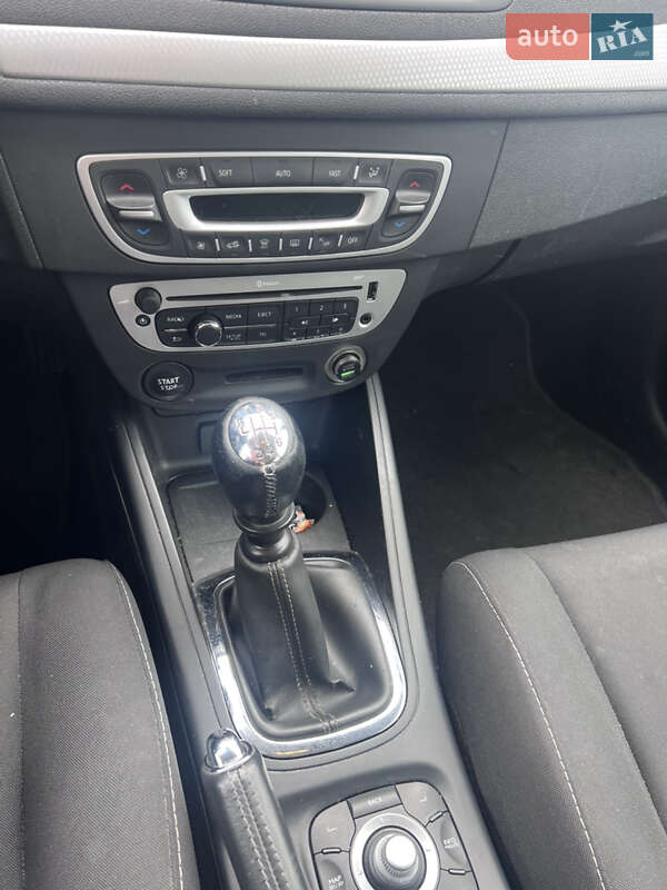 Универсал Renault Megane 2012 в Луцке фото 7 Универсал Renault Megane 2012 в Луцке