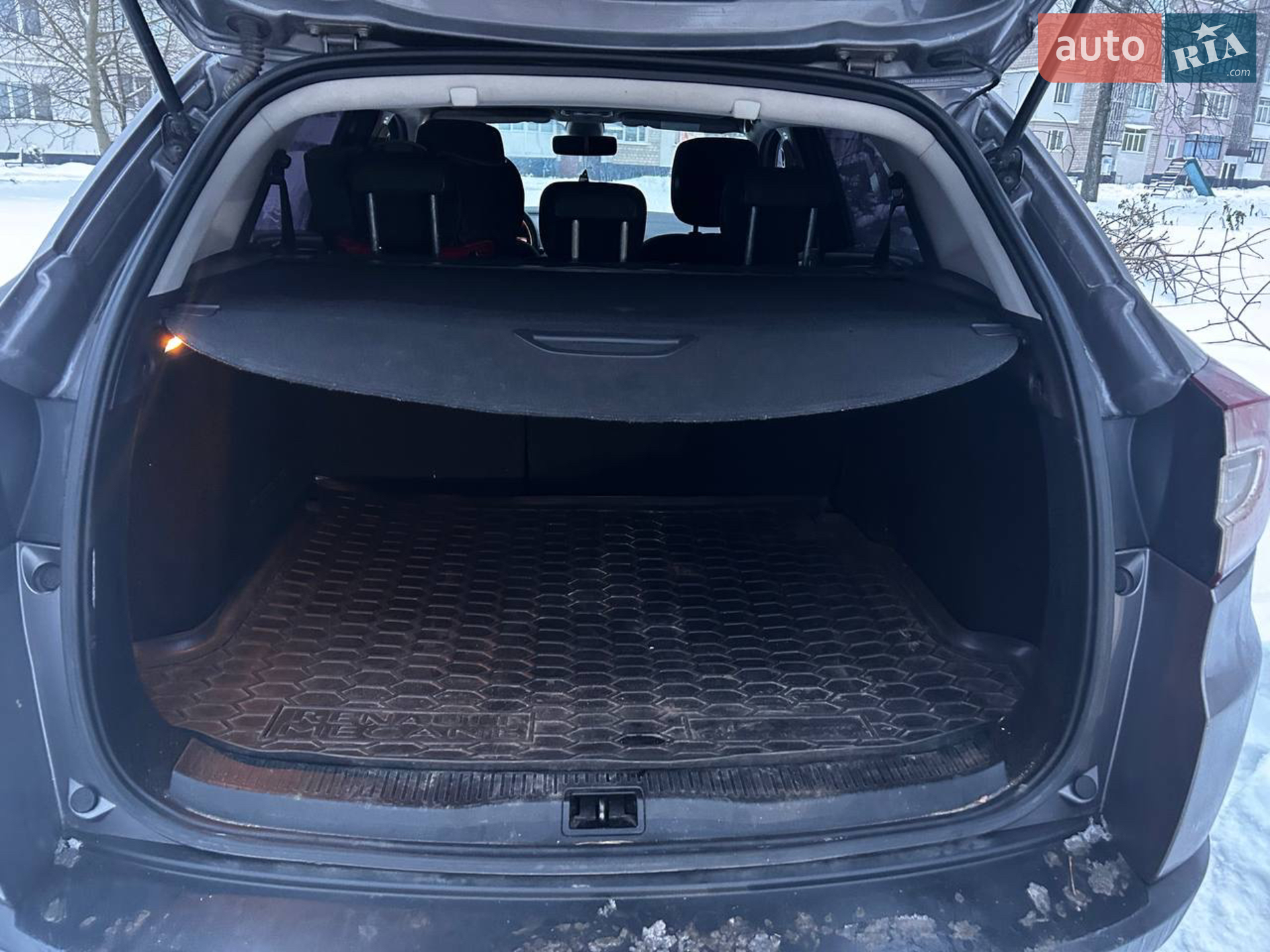 2013 Renault Megane - мініатюра 12