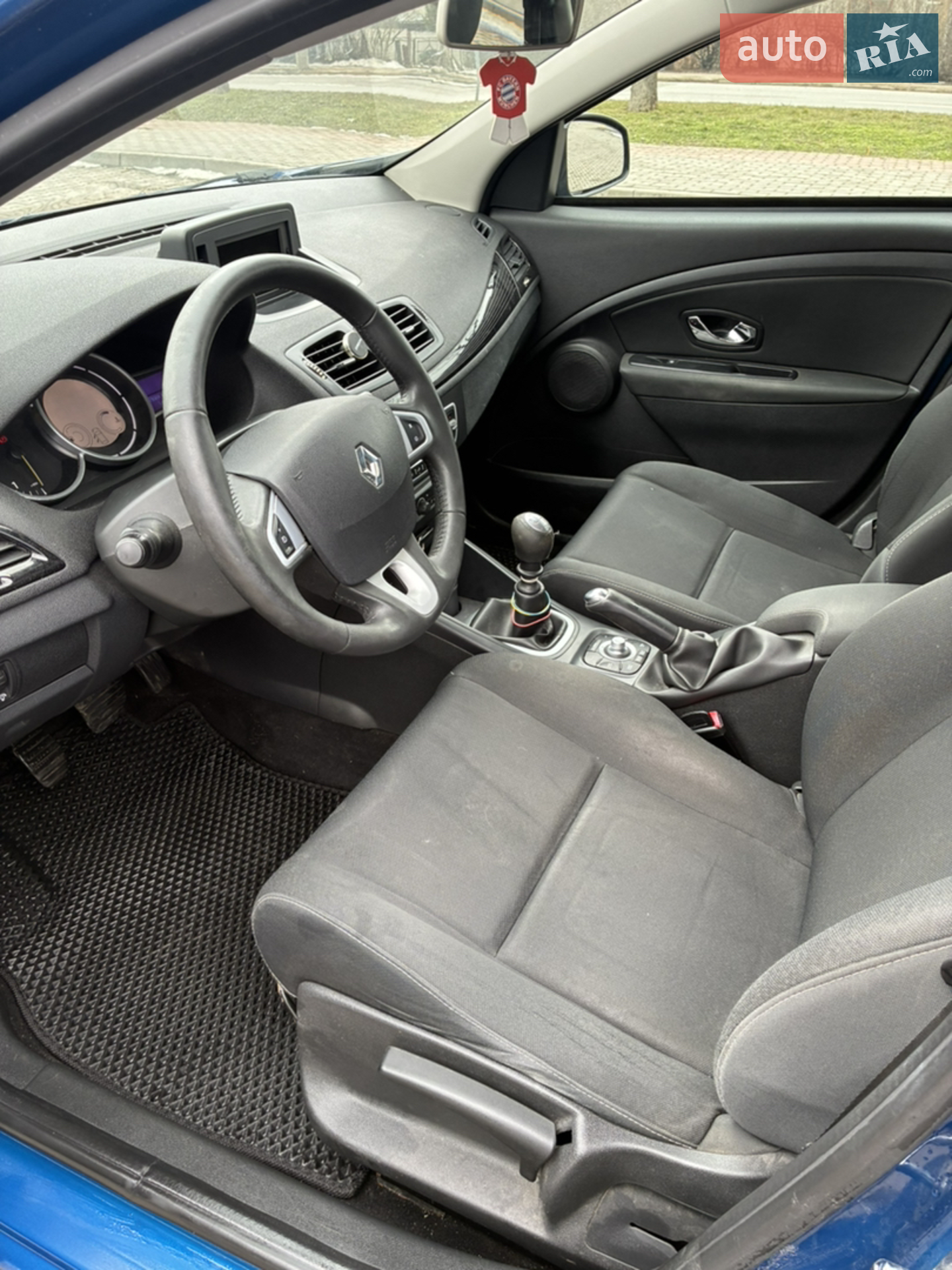 2011 Renault Megane - мініатюра 17