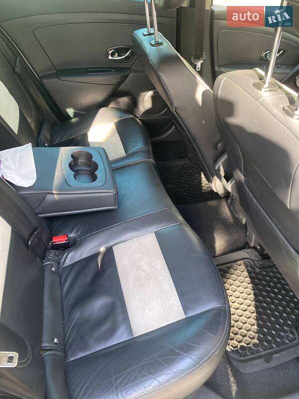 Універсал Renault Megane 2015 в Запоріжжі фото 11 Універсал Renault Megane 2015 в Запоріжжі