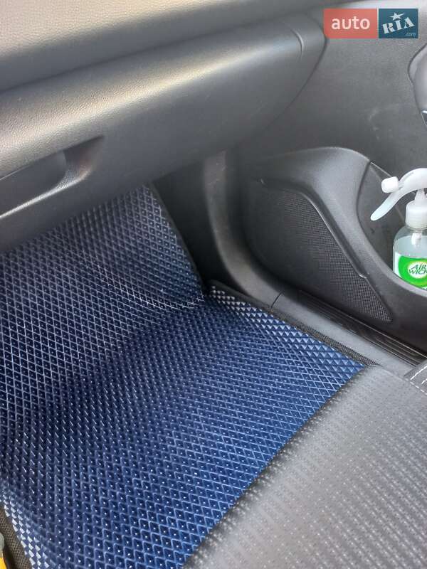 Универсал Renault Megane 2017 в Чернигове фото 8 Универсал Renault Megane 2017 в Чернигове