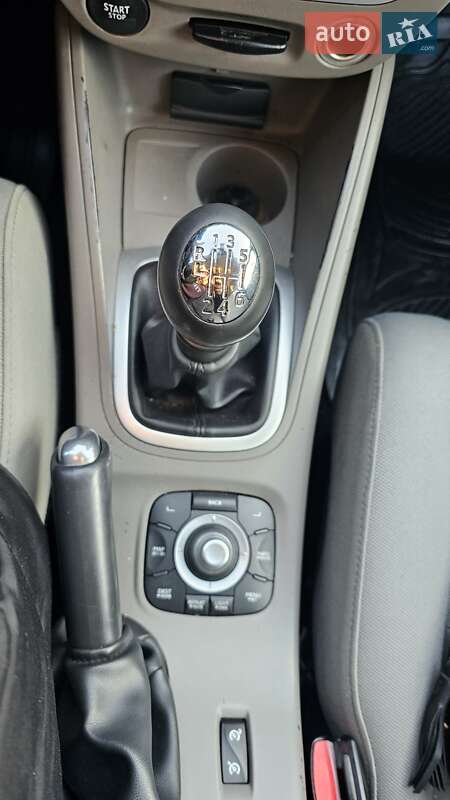 Хэтчбек Renault Megane 2009 в Старой Синяве