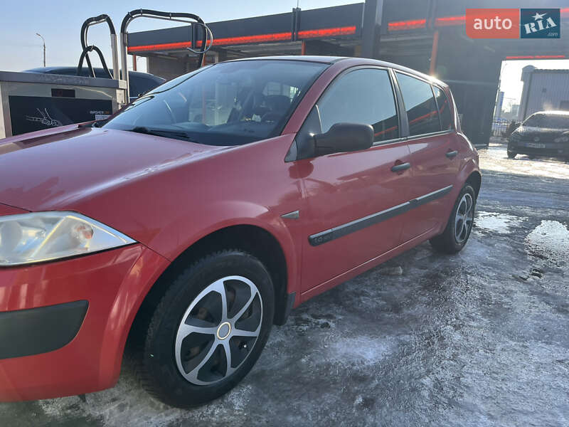 Хетчбек Renault Megane 2003 в Сумах