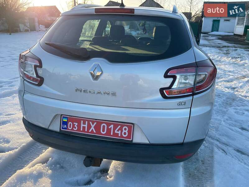 Универсал Renault Megane 2010 в Ракитном фото 11 Универсал Renault Megane 2010 в Ракитном