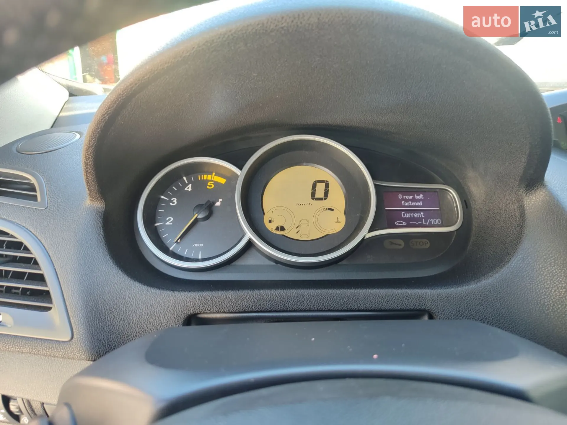 2010 Renault Megane - мініатюра 82