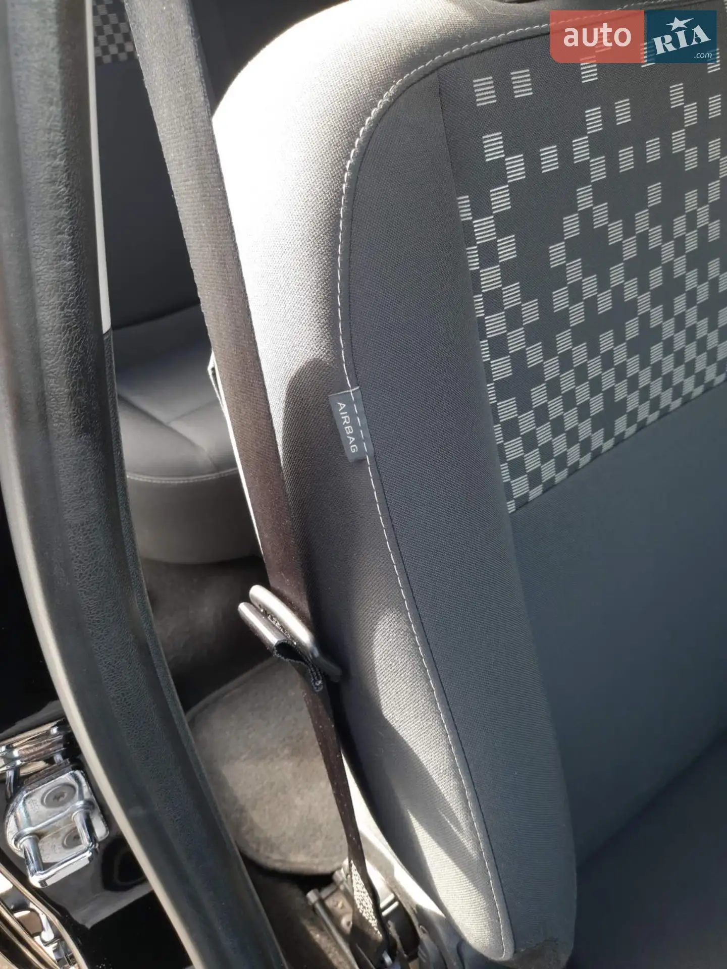 2013 Renault Megane - мініатюра 22