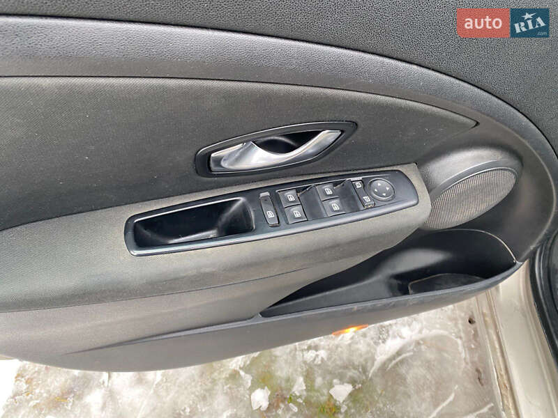 Универсал Renault Megane 2010 в Черновцах